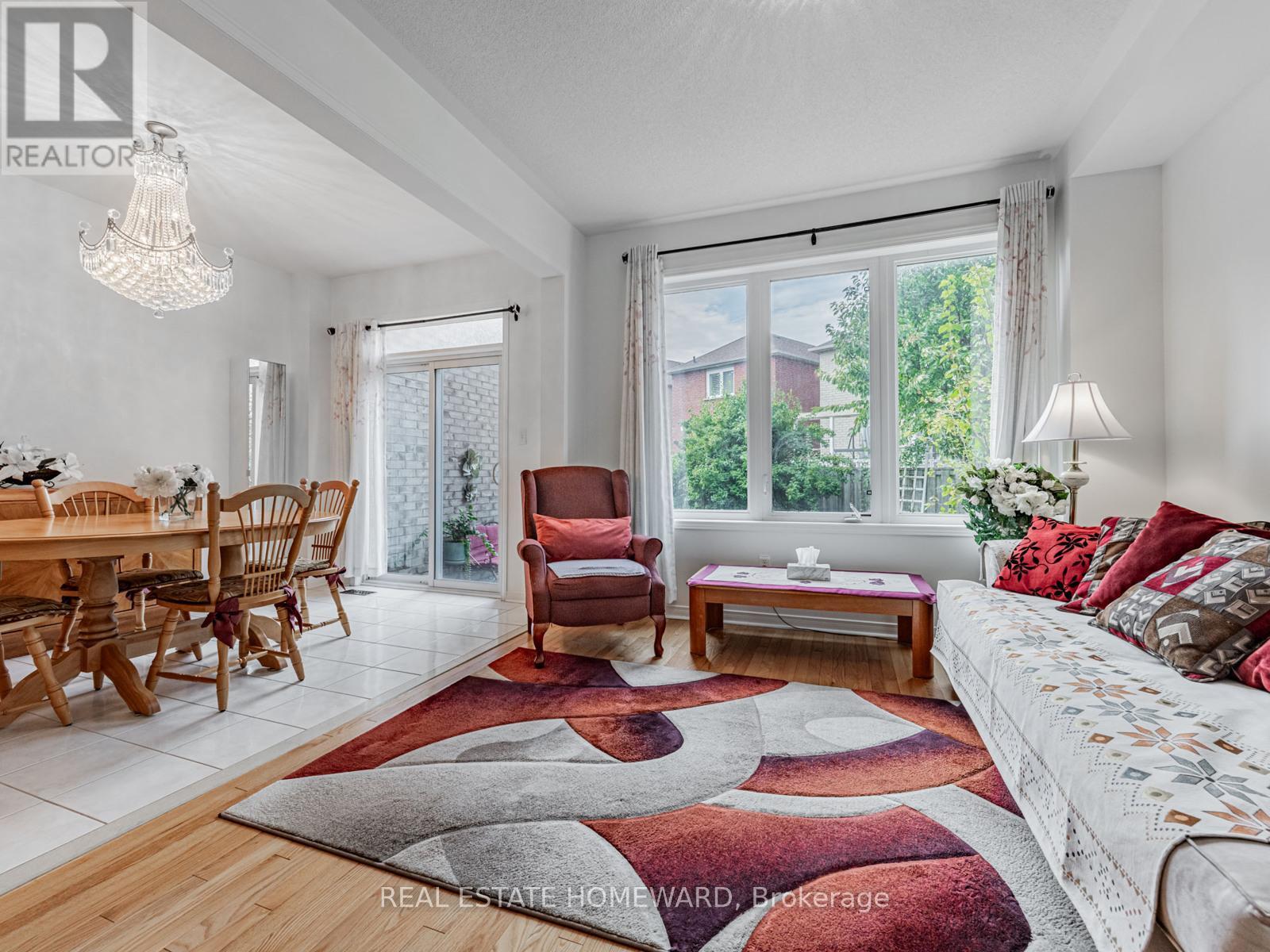 58 Coleluke Lane, Markham, Ontario  L3S 0B7 - Photo 6 - N12411099