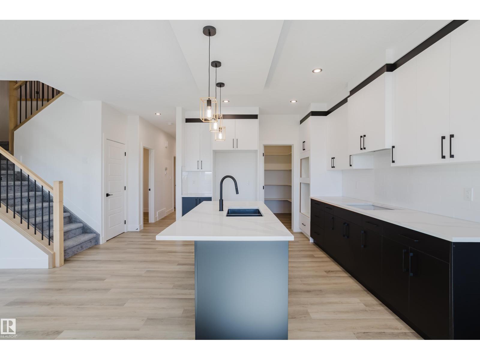 371 Bluff Cv, Leduc, Alberta  T9E 1M9 - Photo 13 - E4458262