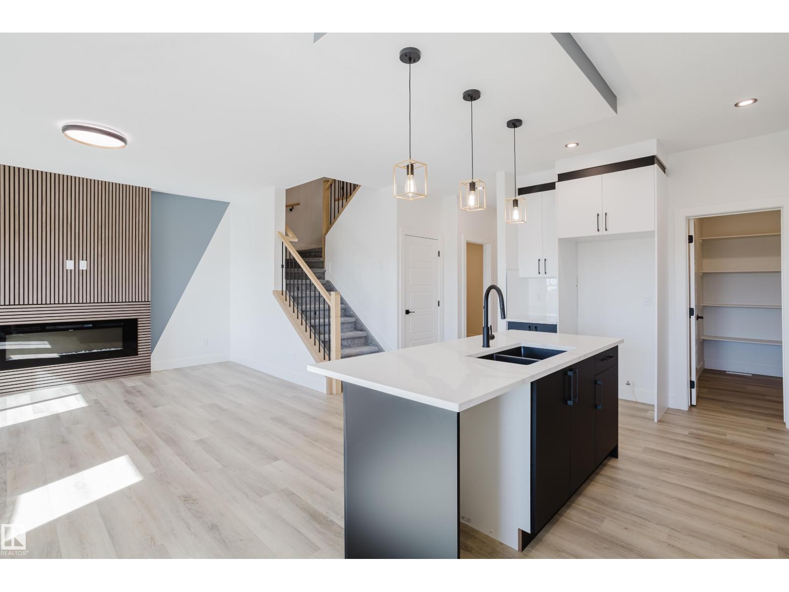 371 Bluff Cv, Leduc, Alberta  T9E 1M9 - Photo 14 - E4458262