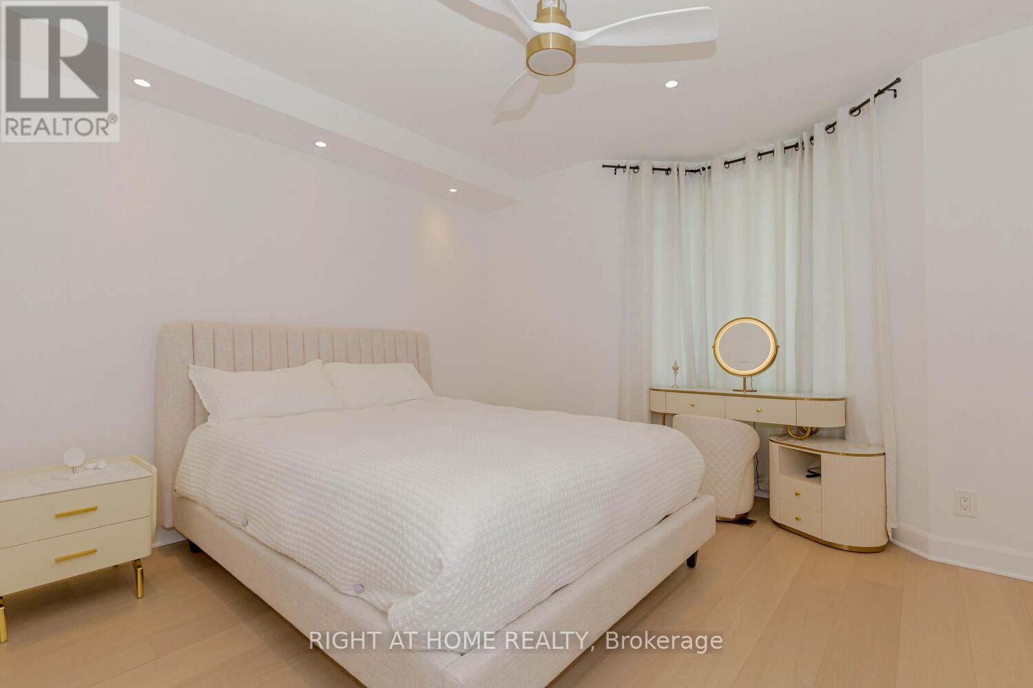 67 Maria Street, Toronto, Ontario  M6P 1W1 - Photo 7 - W12411076