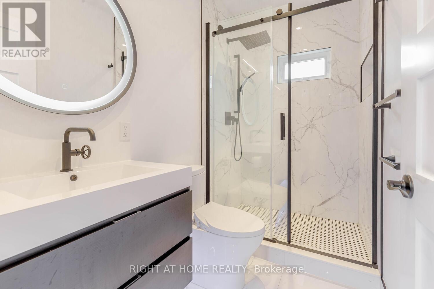 67 Maria Street, Toronto, Ontario  M6P 1W1 - Photo 8 - W12411076