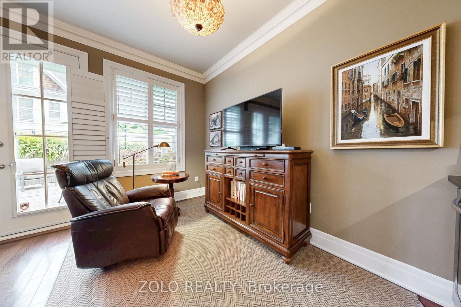2372 Marine Drive, Oakville, Ontario  L6L 1C4 - Photo 17 - W12411083