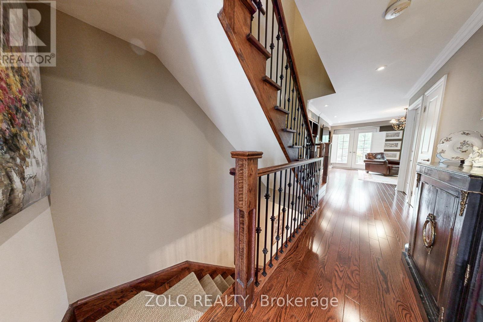 2372 Marine Drive, Oakville, Ontario  L6L 1C4 - Photo 19 - W12411083