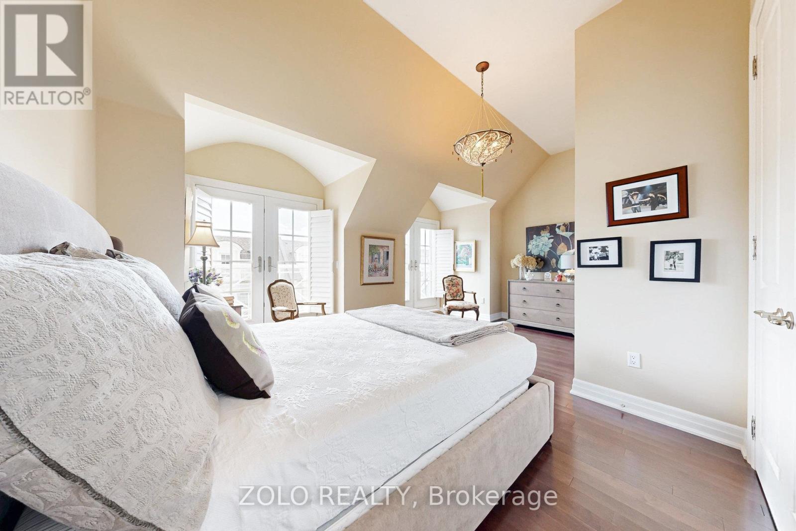 2372 Marine Drive, Oakville, Ontario  L6L 1C4 - Photo 35 - W12411083