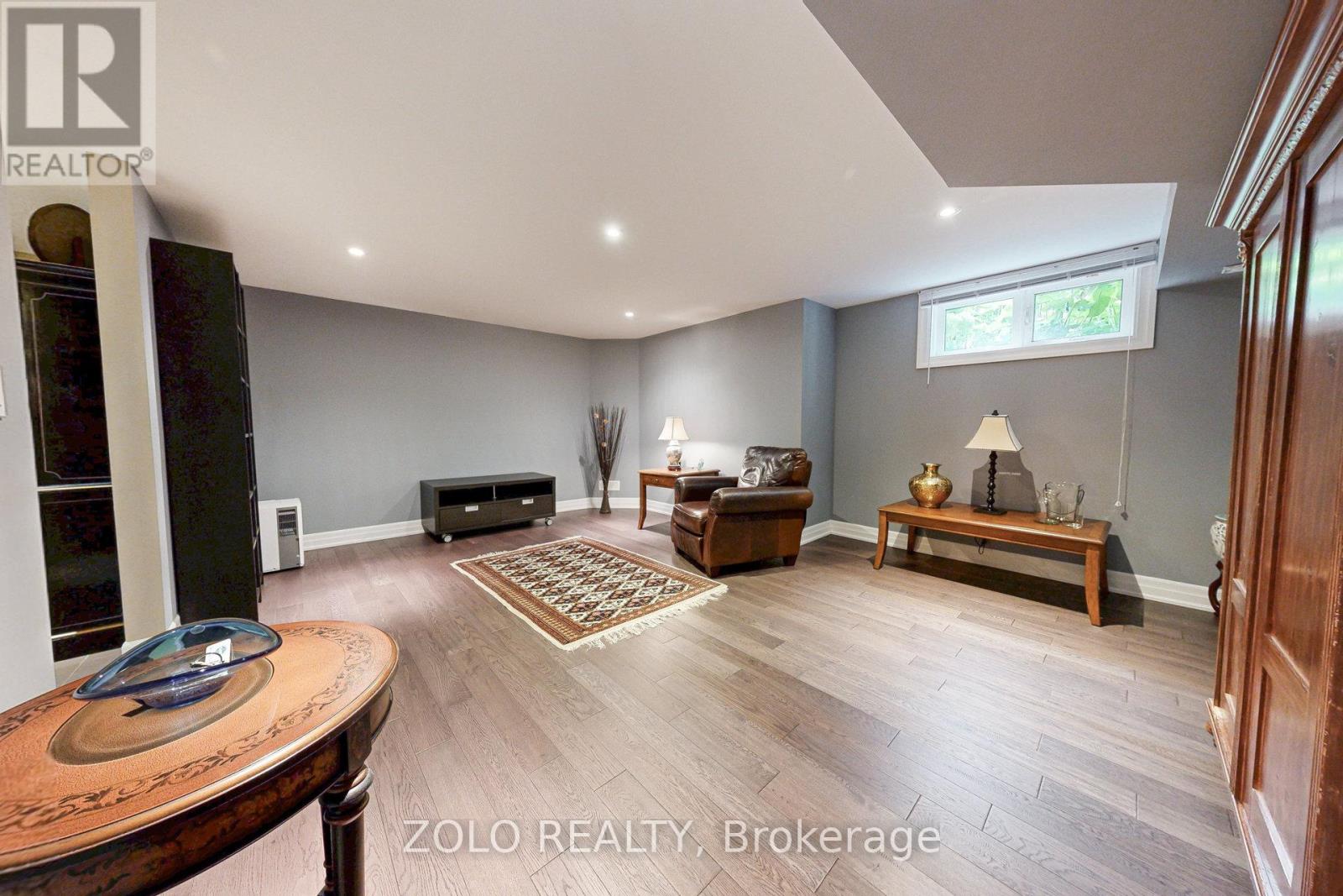 2372 Marine Drive, Oakville, Ontario  L6L 1C4 - Photo 42 - W12411083