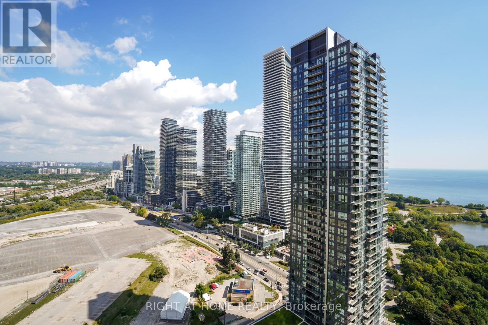 3106 - 2220 Lakeshore Boulevard W, Toronto, Ontario  M8V 0C1 - Photo 15 - W12411107