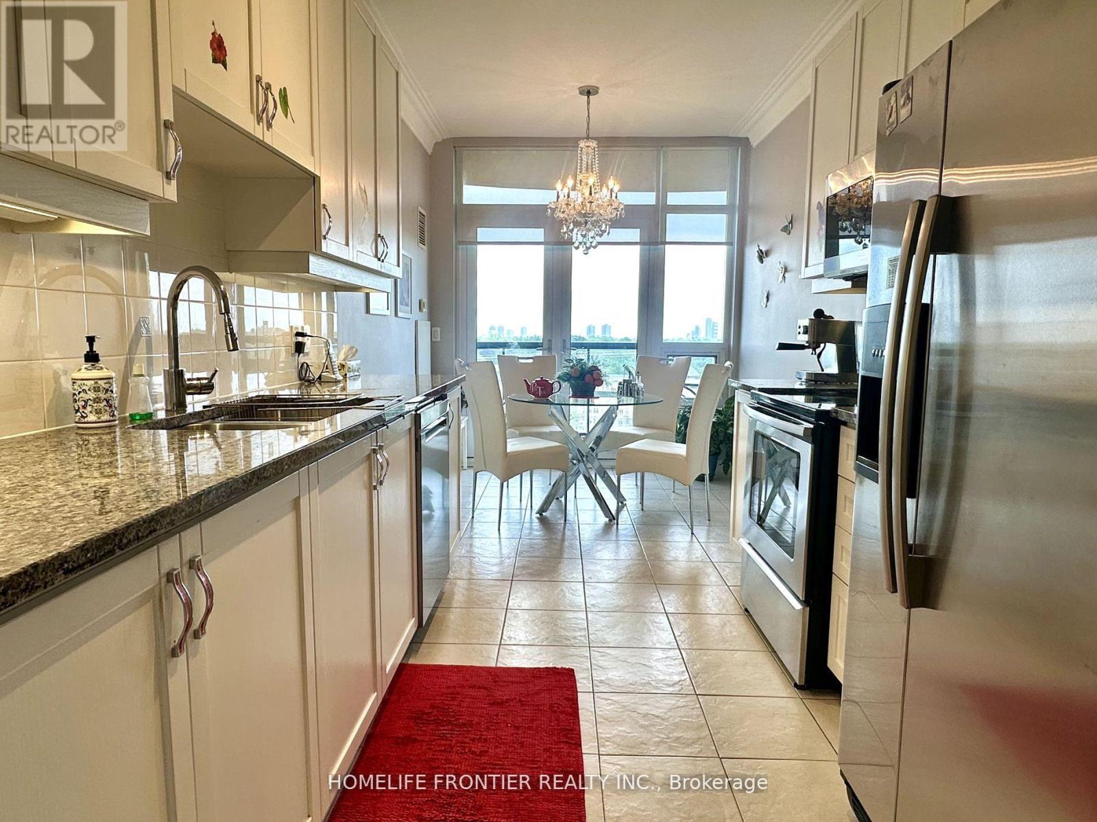 903 - 1135 Royal York Road, Toronto, Ontario  M9A 0C3 - Photo 17 - W12411110