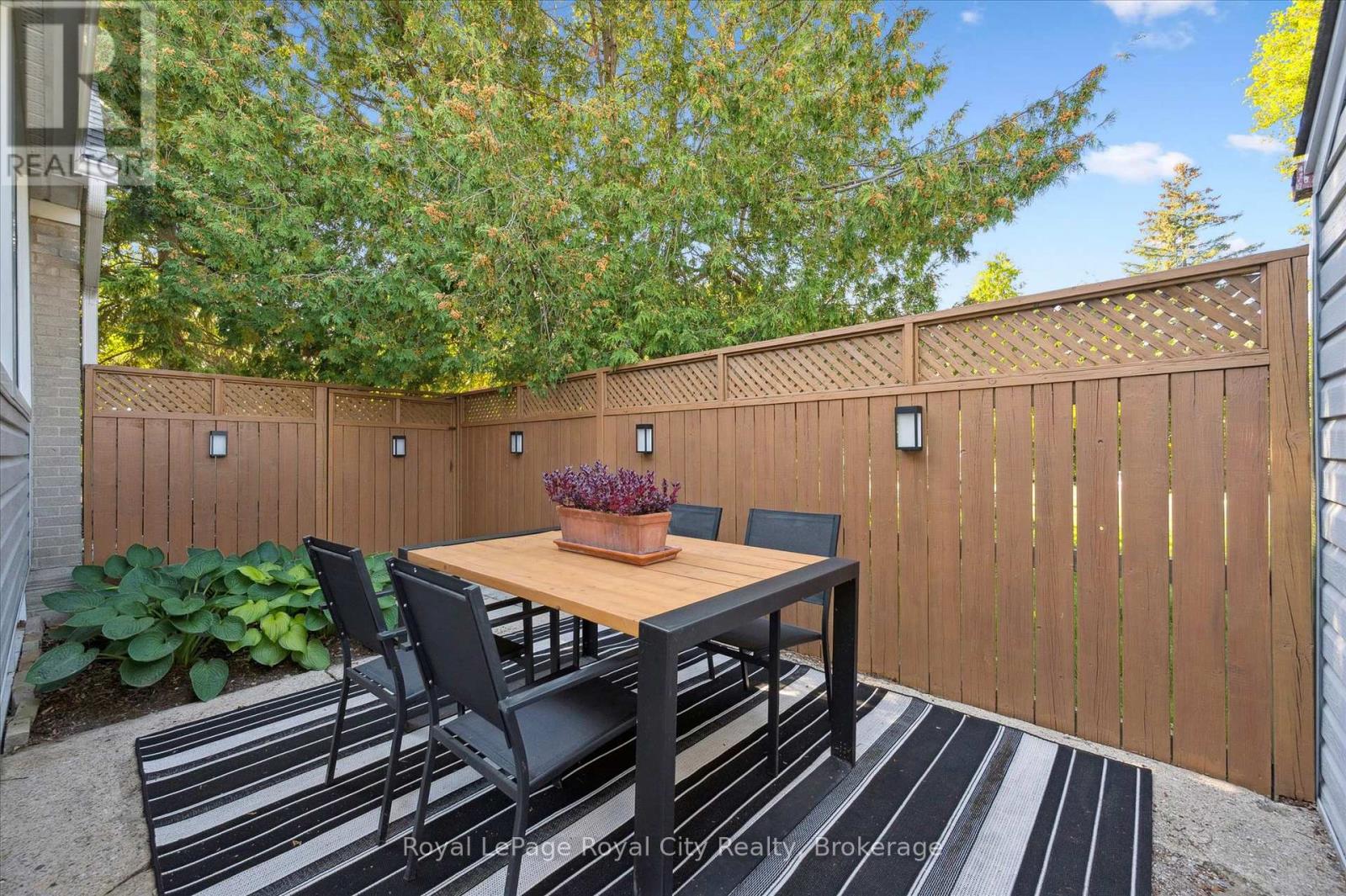 43 Vancouver Drive, Guelph, Ontario  N1E 2E7 - Photo 35 - X12411126
