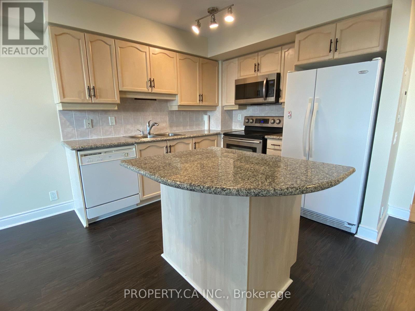 923 - 80 Harrison Garden Boulevard, Toronto, Ontario  M2N 7E3 - Photo 5 - C12411122