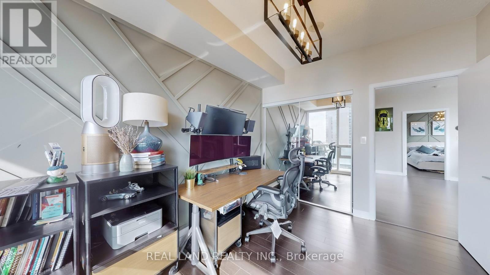 1908 - 33 Bay Street, Toronto, Ontario  M5J 2Z3 - Photo 32 - C12411134