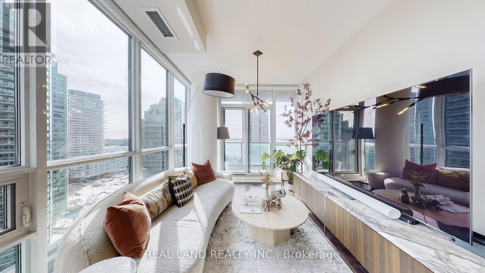 1908 - 33 Bay Street, Toronto, Ontario  M5J 2Z3 - Photo 8 - C12411134