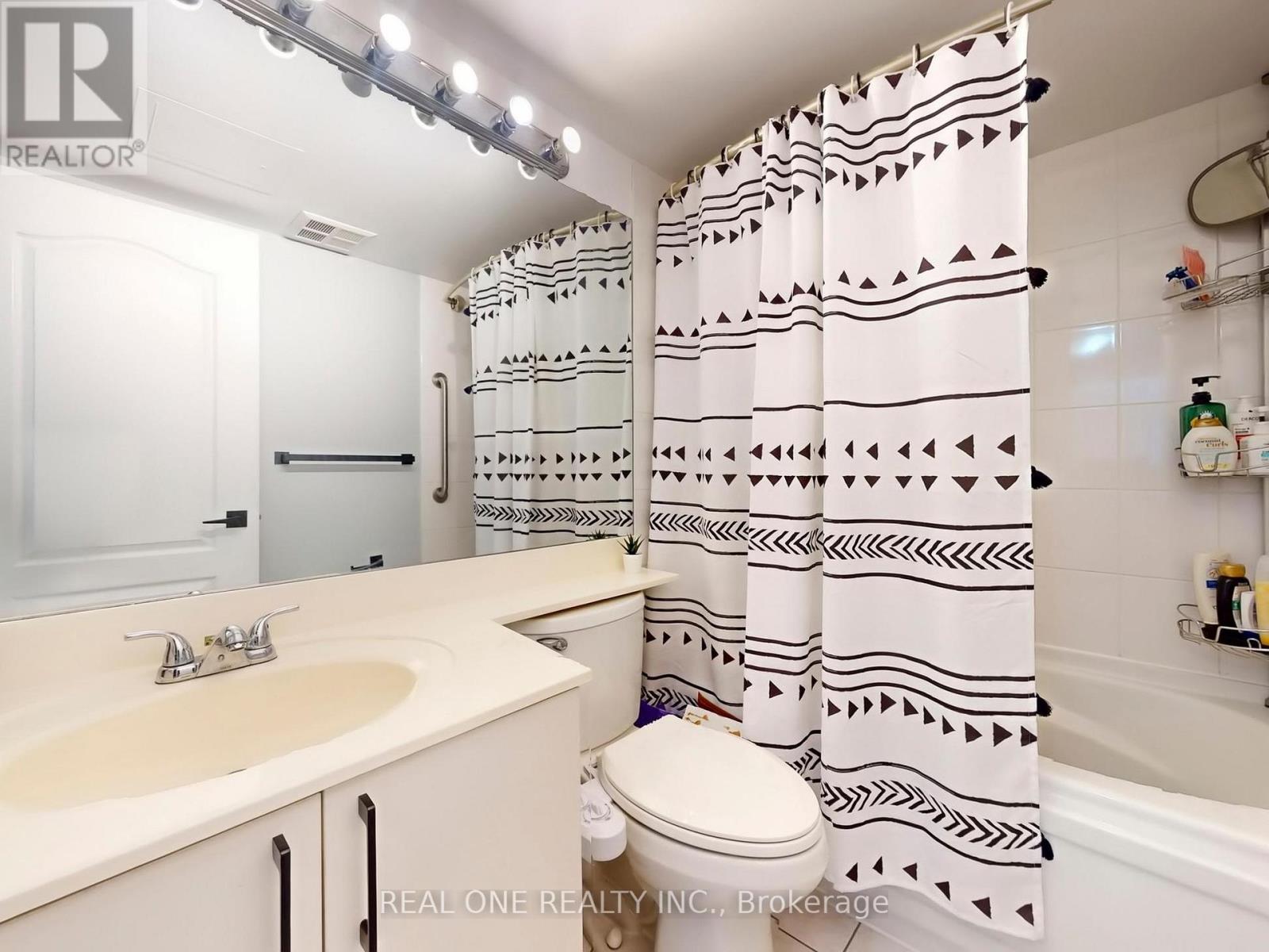 617 - 5418 Yonge Street, Toronto, Ontario  M2N 6X4 - Photo 18 - C12411136
