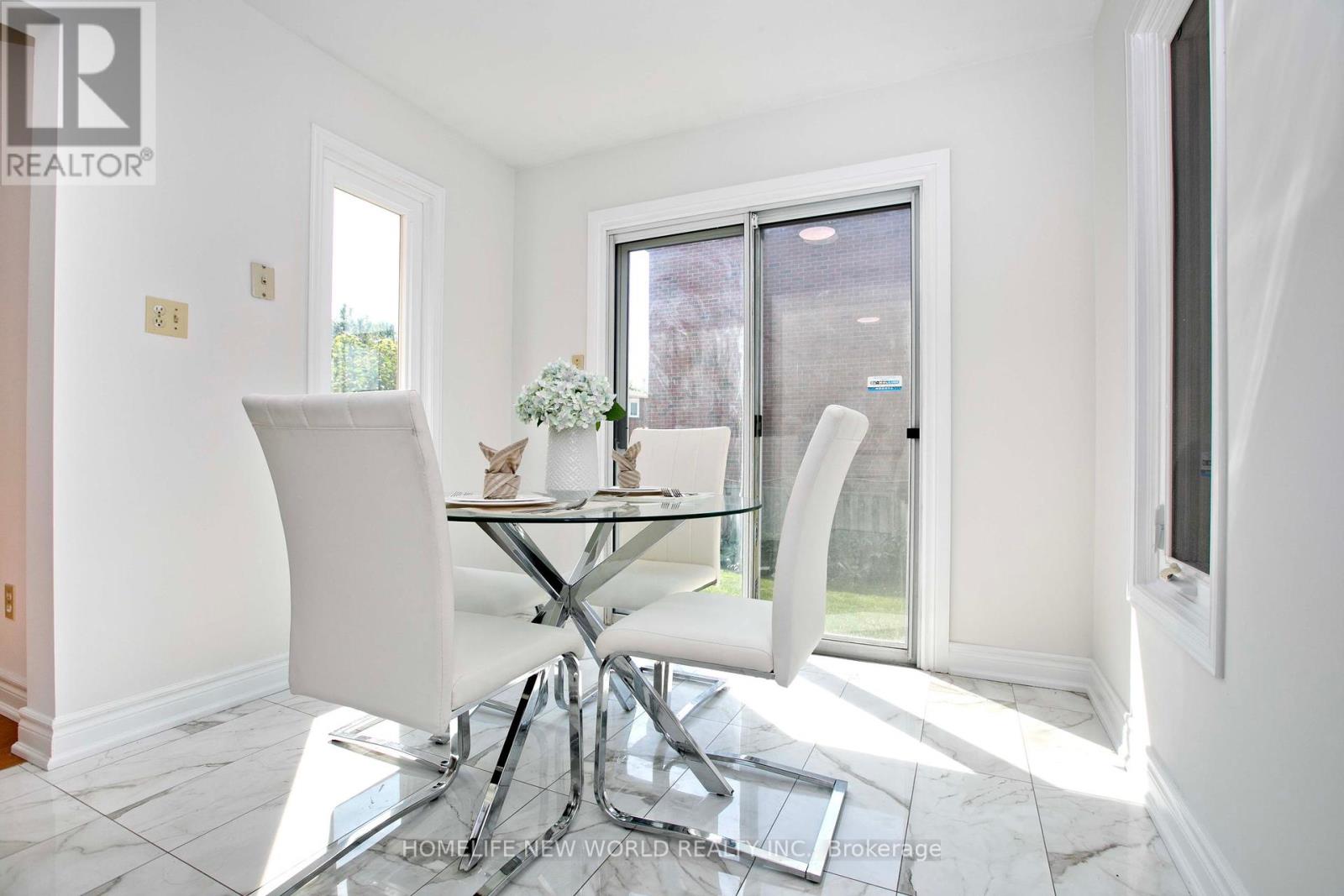 53 Sanwood Boulevard, Toronto, Ontario  M1V 3L6 - Photo 12 - E12411117