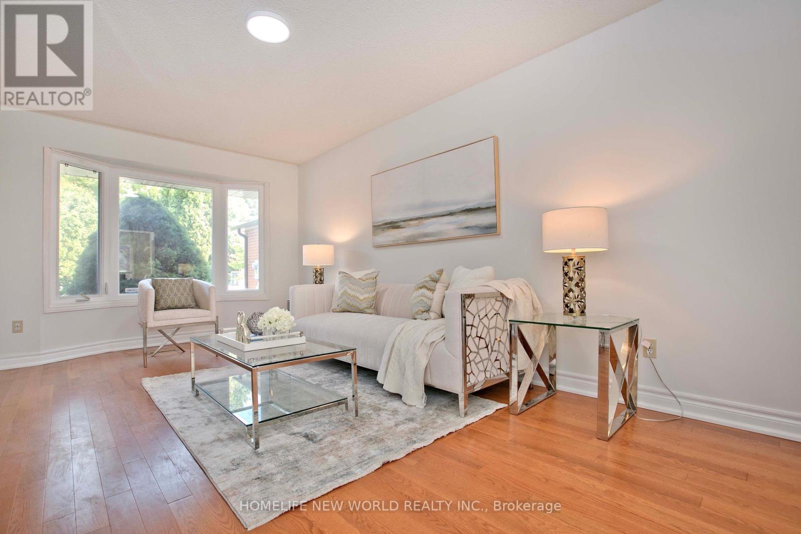 53 Sanwood Boulevard, Toronto, Ontario  M1V 3L6 - Photo 4 - E12411117