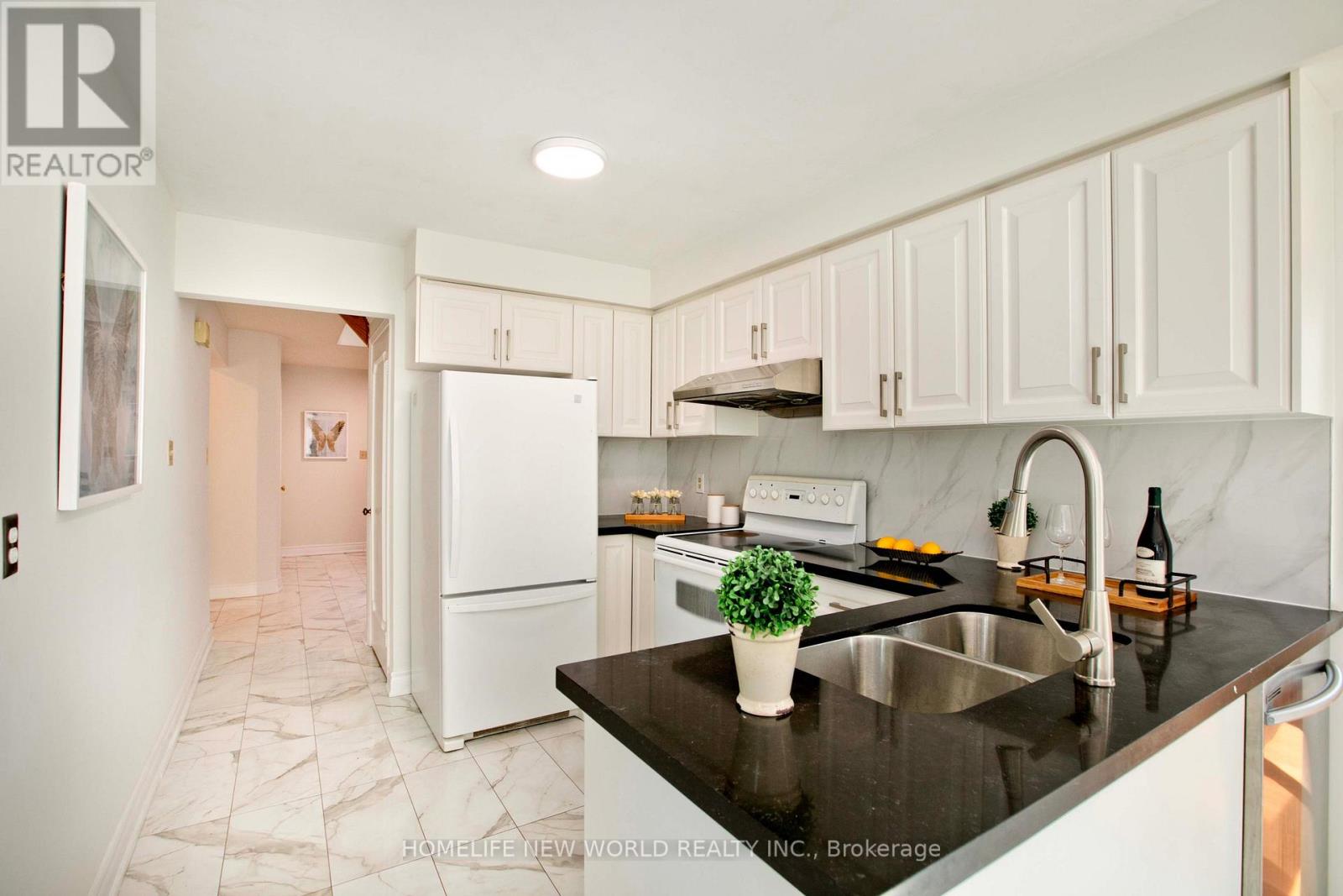 53 Sanwood Boulevard, Toronto, Ontario  M1V 3L6 - Photo 9 - E12411117