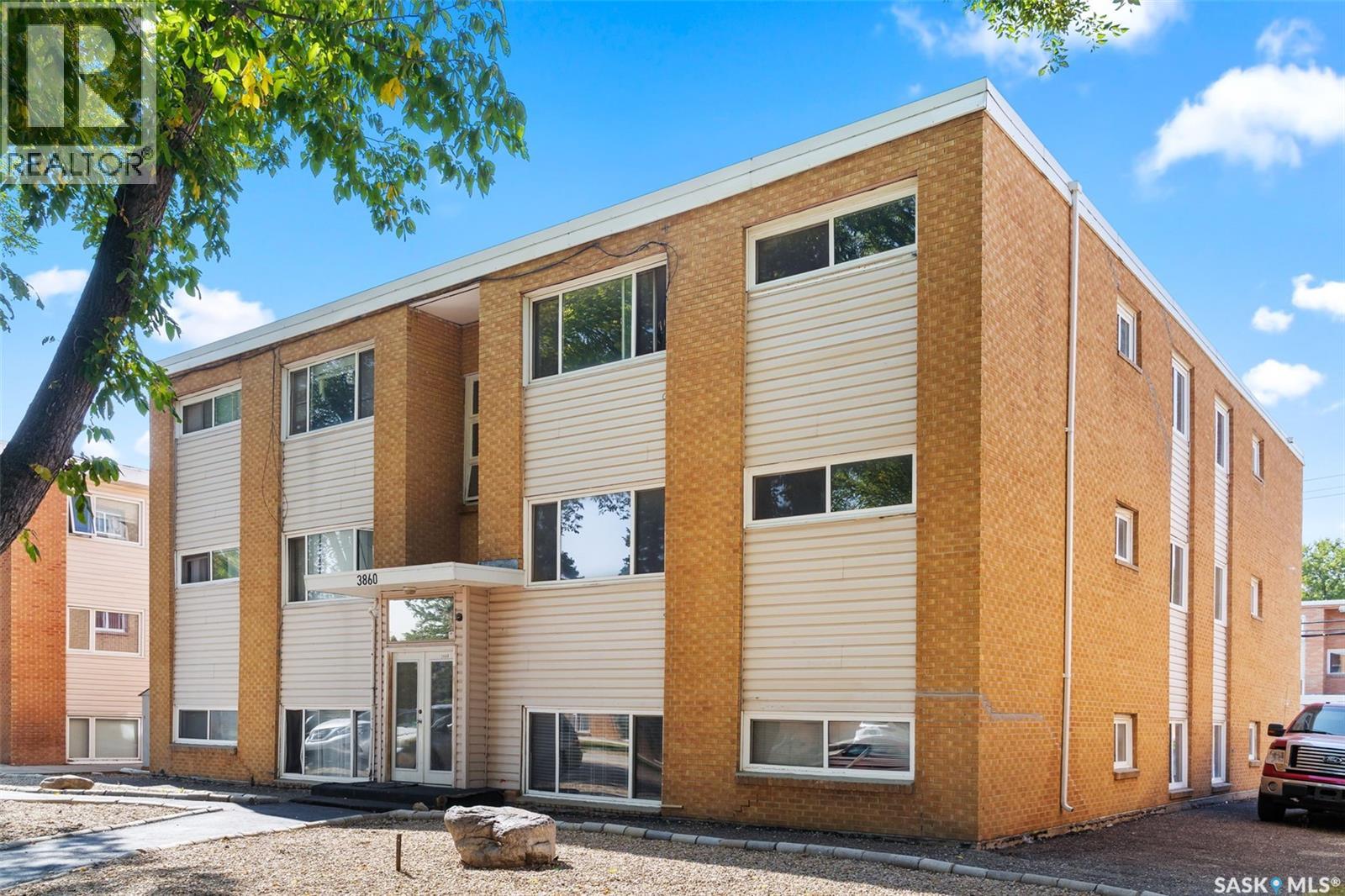 3860 Retallack Street, Regina, Saskatchewan  S4S 3B8 - Photo 3 - SK018724