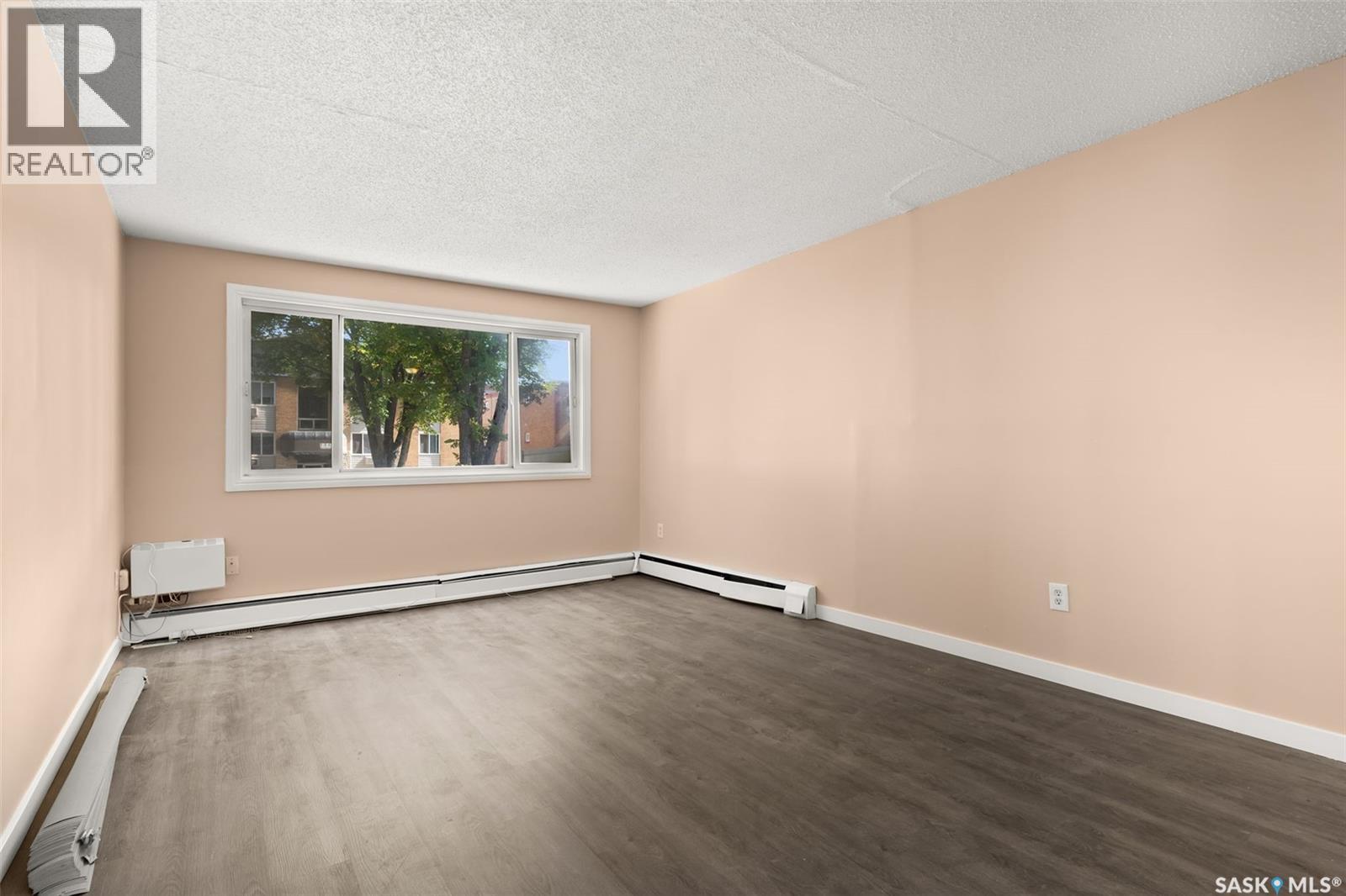 3860 Retallack Street, Regina, Saskatchewan  S4S 3B8 - Photo 6 - SK018724