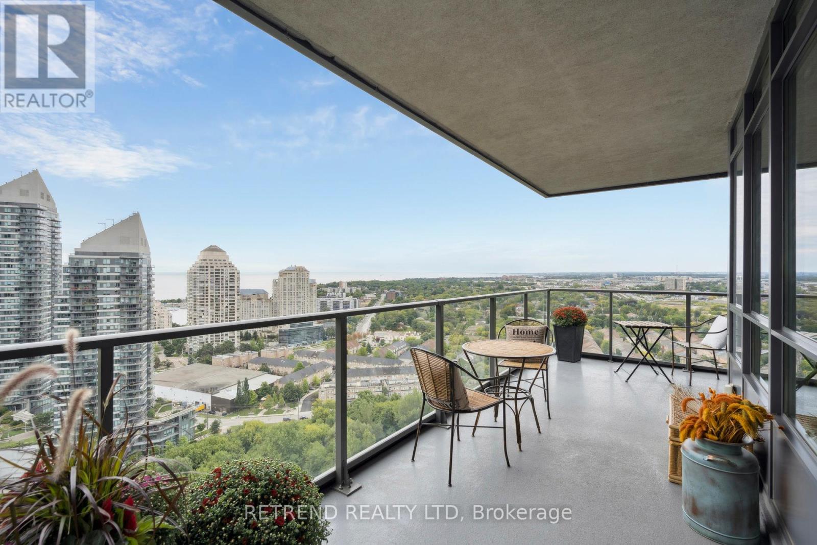 2403 - 36 PARK LAWN ROAD, Toronto, Ontario