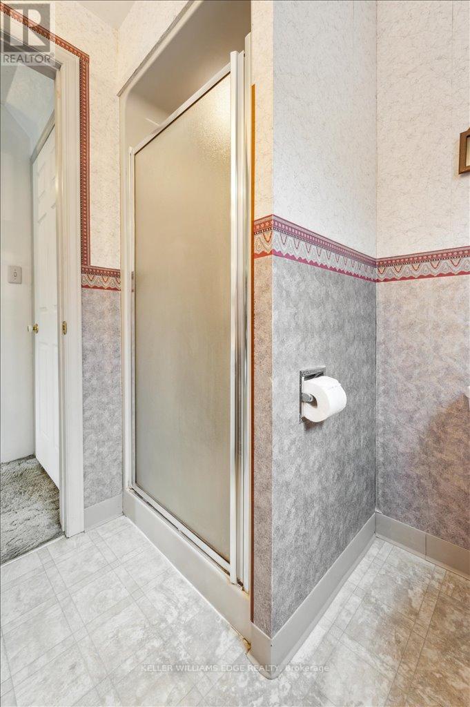 6346 Charnwood Avenue, Niagara Falls, Ontario  L2H 2K7 - Photo 20 - X12411124