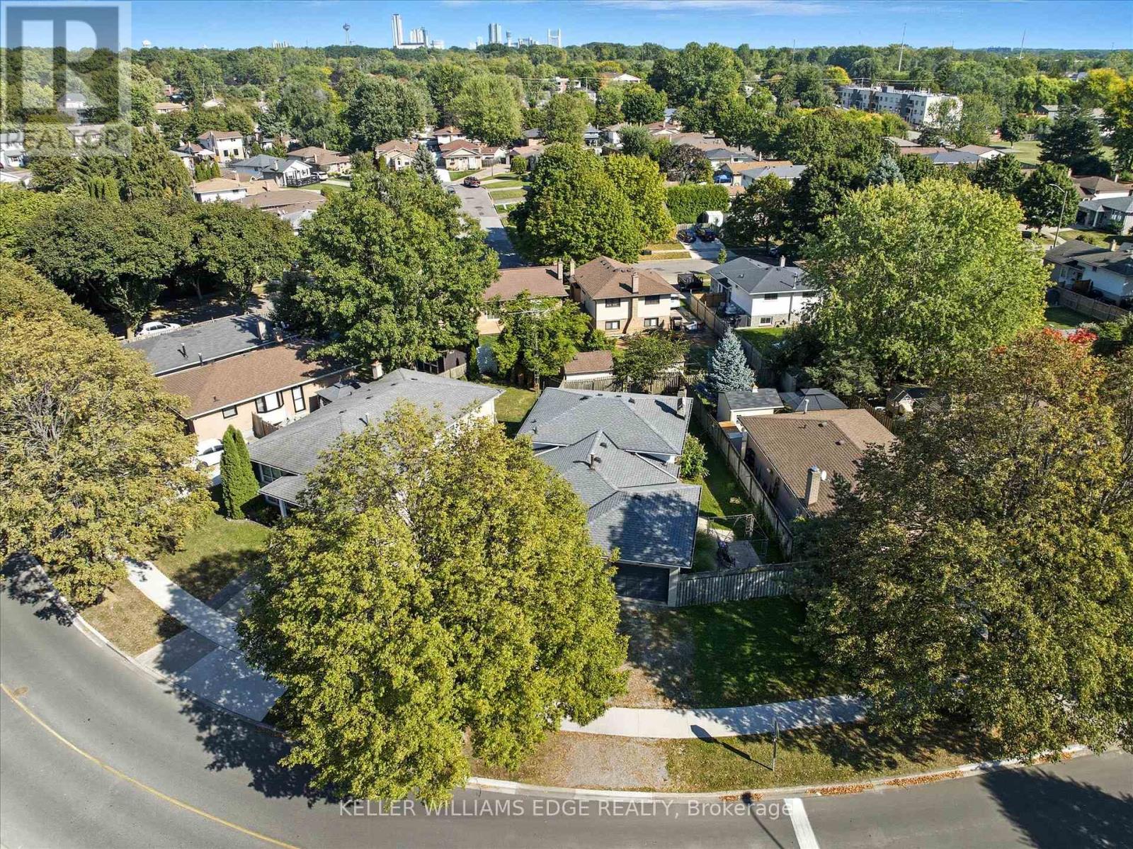 6346 Charnwood Avenue, Niagara Falls, Ontario  L2H 2K7 - Photo 23 - X12411124