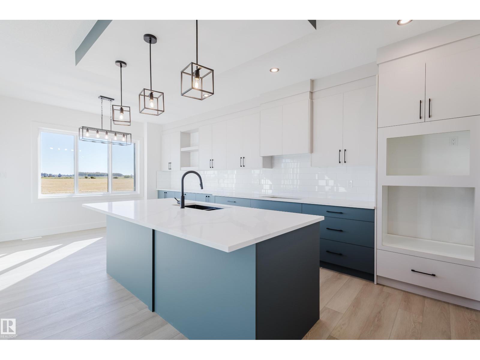 329 Bluff Cv, Leduc, Alberta  T9E 1R5 - Photo 10 - E4458265