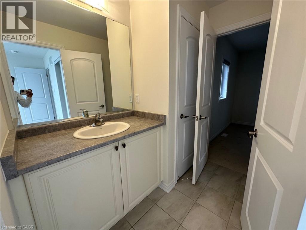 3 Bee Crescent, Brantford, Ontario  N3T 0V7 - Photo 28 - 40771141