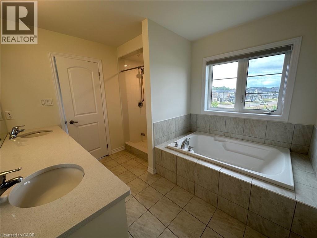 3 Bee Crescent, Brantford, Ontario  N3T 0V7 - Photo 26 - 40771141