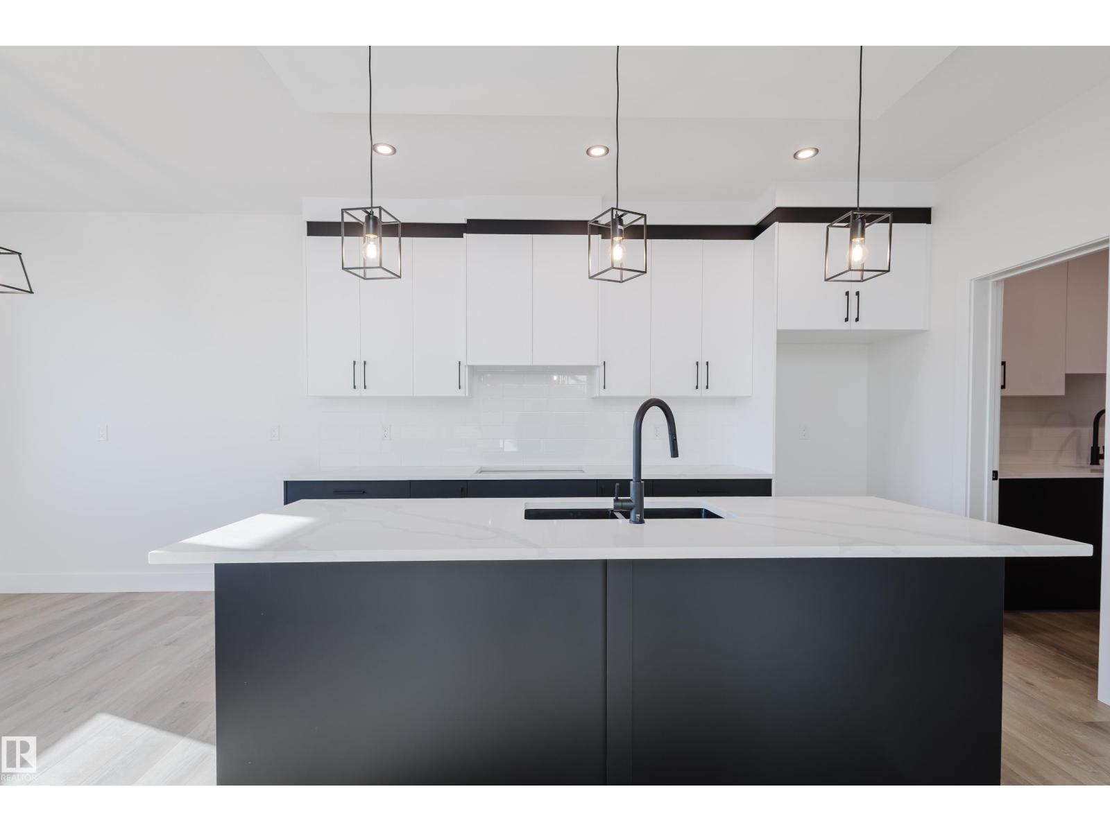 327 Bluff Cv, Leduc, Alberta  T9E 1R5 - Photo 13 - E4458268