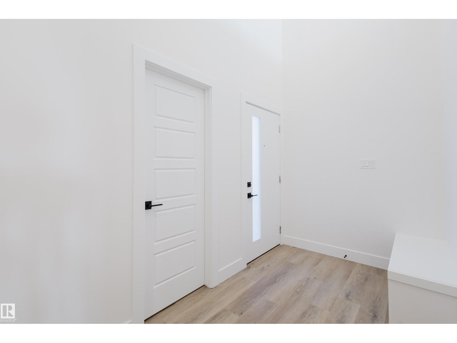 327 Bluff Cv, Leduc, Alberta  T9E 1R5 - Photo 3 - E4458268