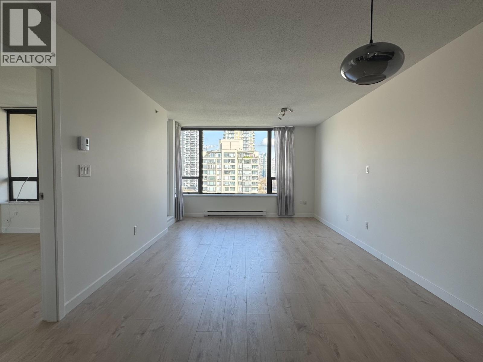 1605 4118 Dawson Street, Burnaby, British Columbia  V5C 0A3 - Photo 4 - R3049348