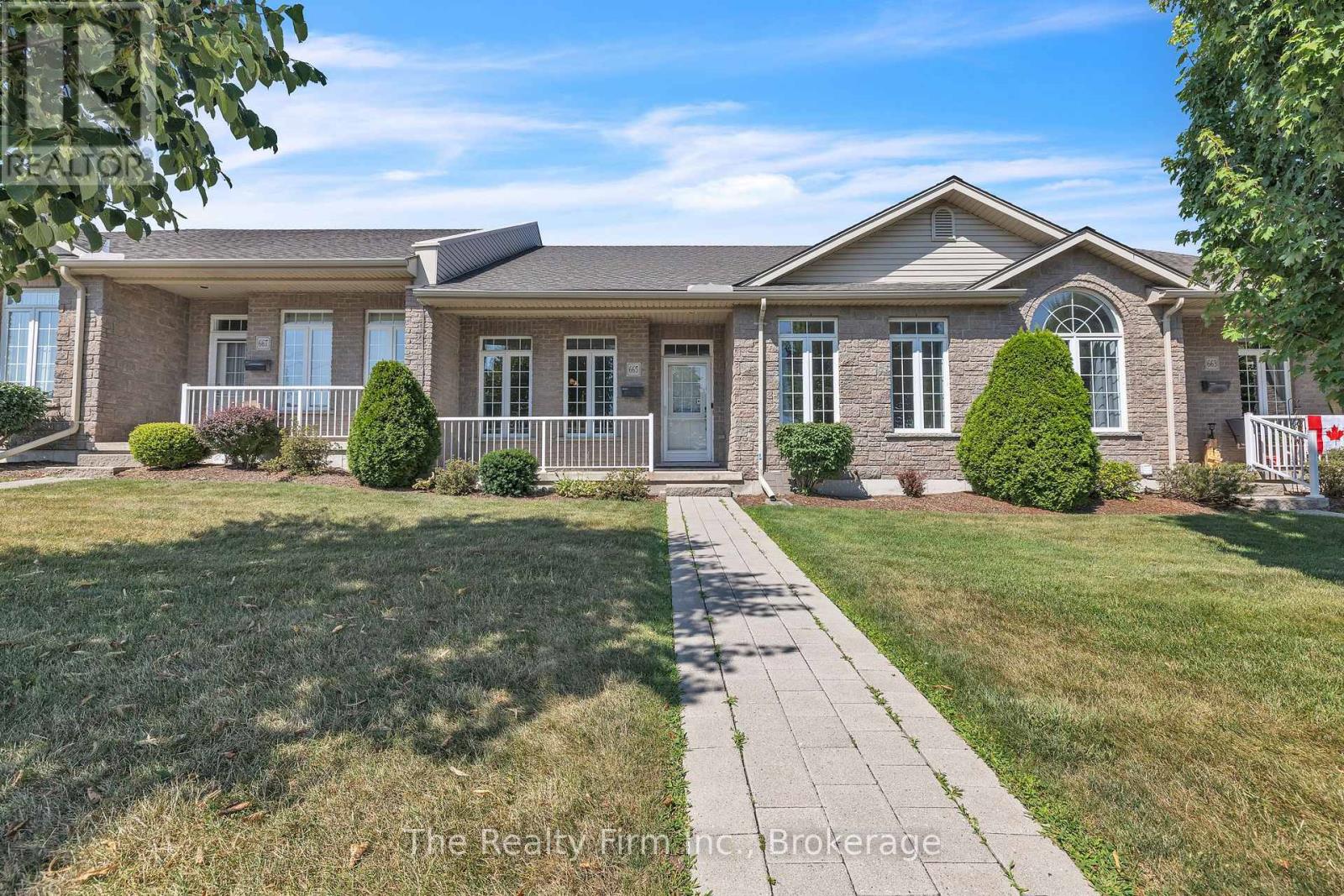 3 - 665 Southwood Way, Woodstock, Ontario  N4S 9A6 - Photo 1 - X12411167
