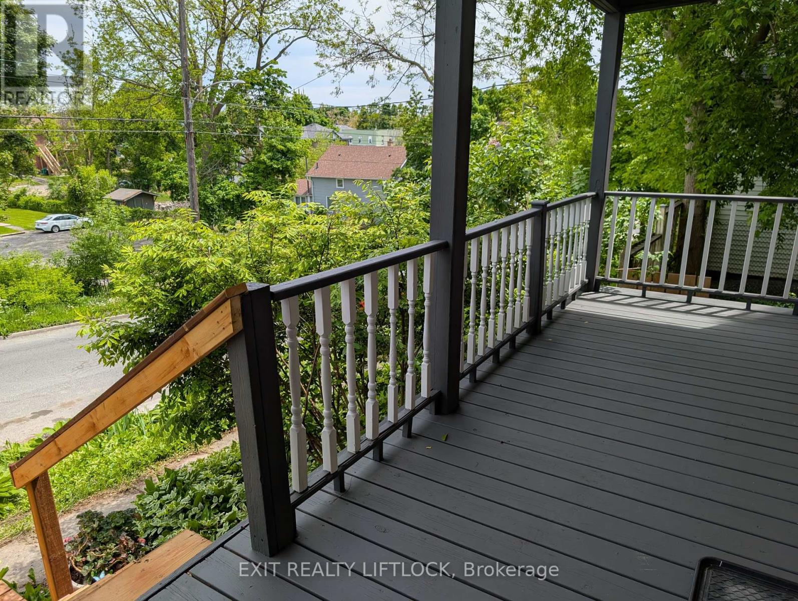 629 Aylmer Street N, Peterborough (Town Ward 3), Ontario  K9H 3X2 - Photo 10 - X12386959