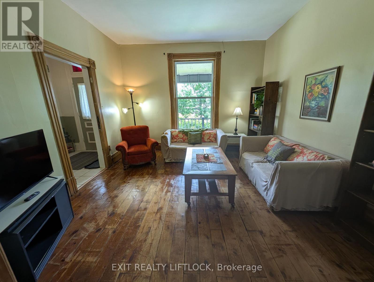 629 Aylmer Street N, Peterborough (Town Ward 3), Ontario  K9H 3X2 - Photo 13 - X12386959