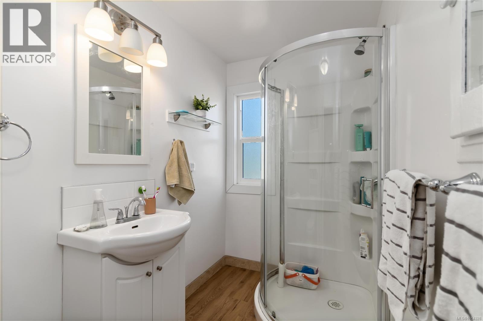 3104-3106 Richmond Rd, Saanich, British Columbia  V8P 4P1 - Photo 22 - 1014328