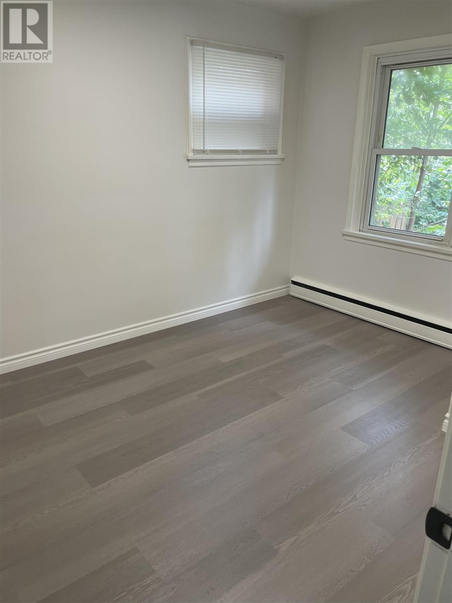 35 Wallace Ter, Sault Ste. Marie, Ontario  P6C 1K2 - Photo 9 - SM252596