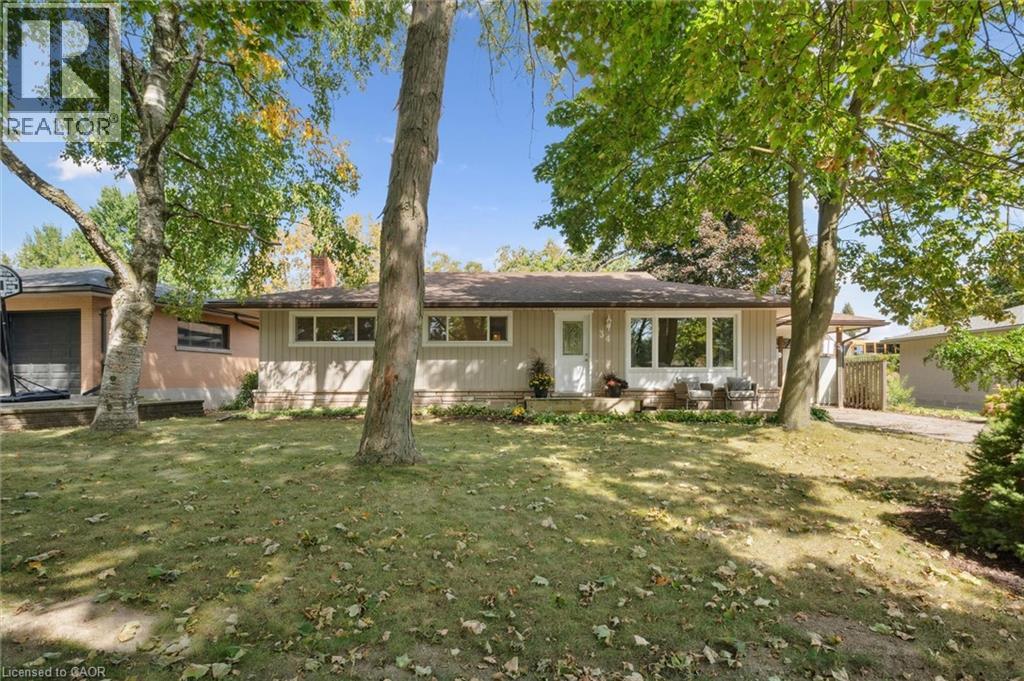 34 Graystone Avenue, Kitchener, Ontario  N2M 4T1 - Photo 2 - 40770289