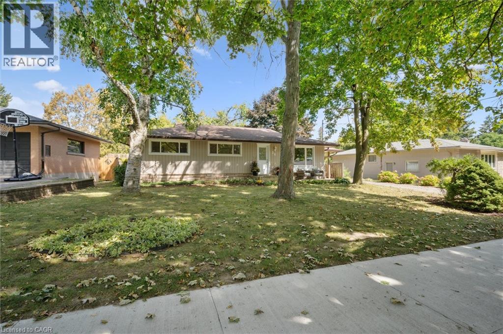 34 Graystone Avenue, Kitchener, Ontario  N2M 4T1 - Photo 3 - 40770289