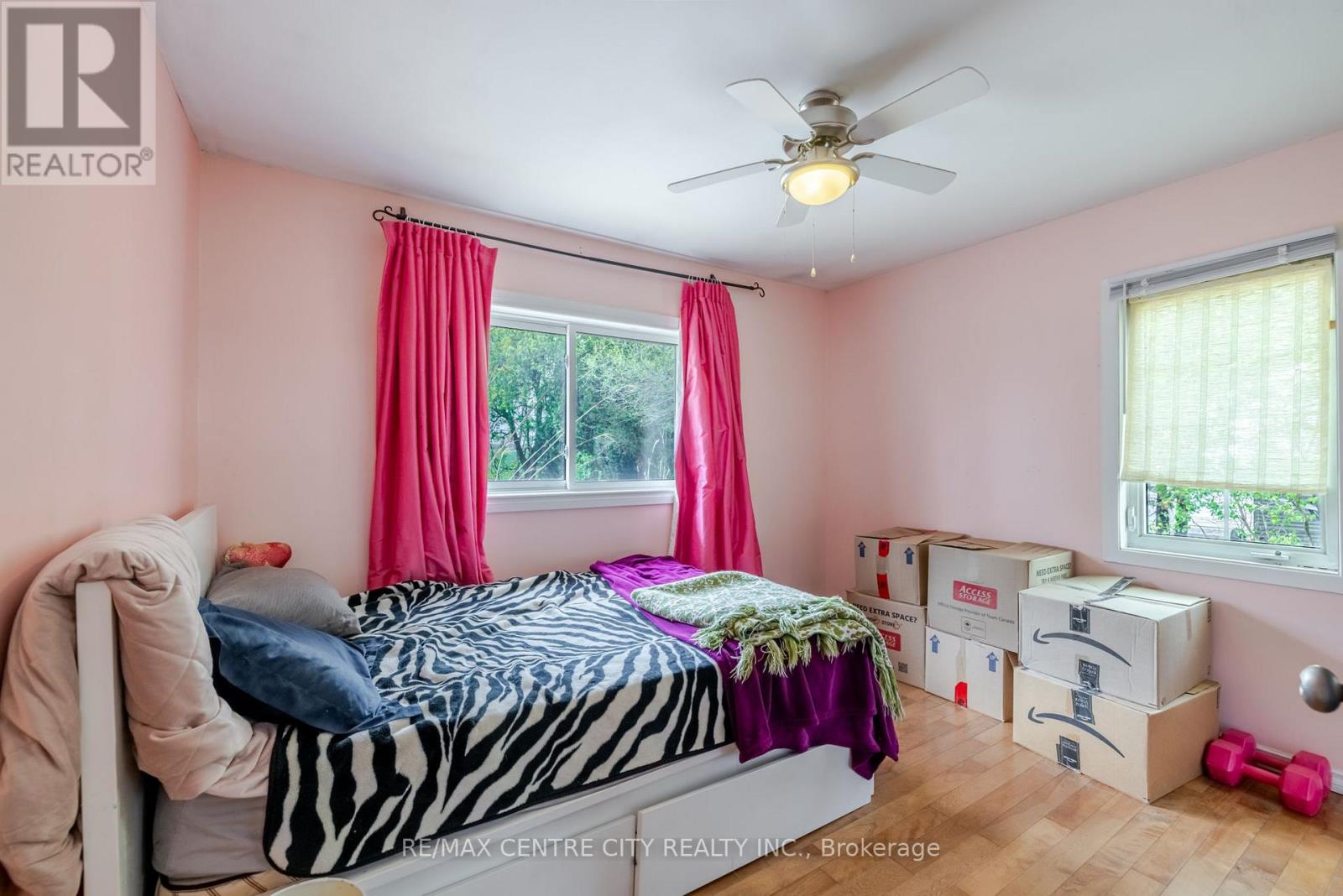 7641 Lakeshore Road, Lambton Shores, Ontario  N0N 1J0 - Photo 19 - X12130617