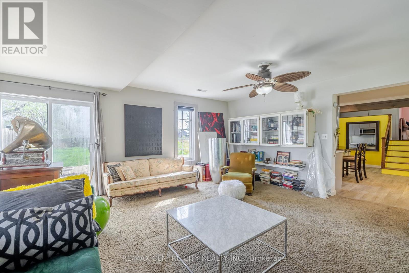 7641 Lakeshore Road, Lambton Shores, Ontario  N0N 1J0 - Photo 11 - X12130617