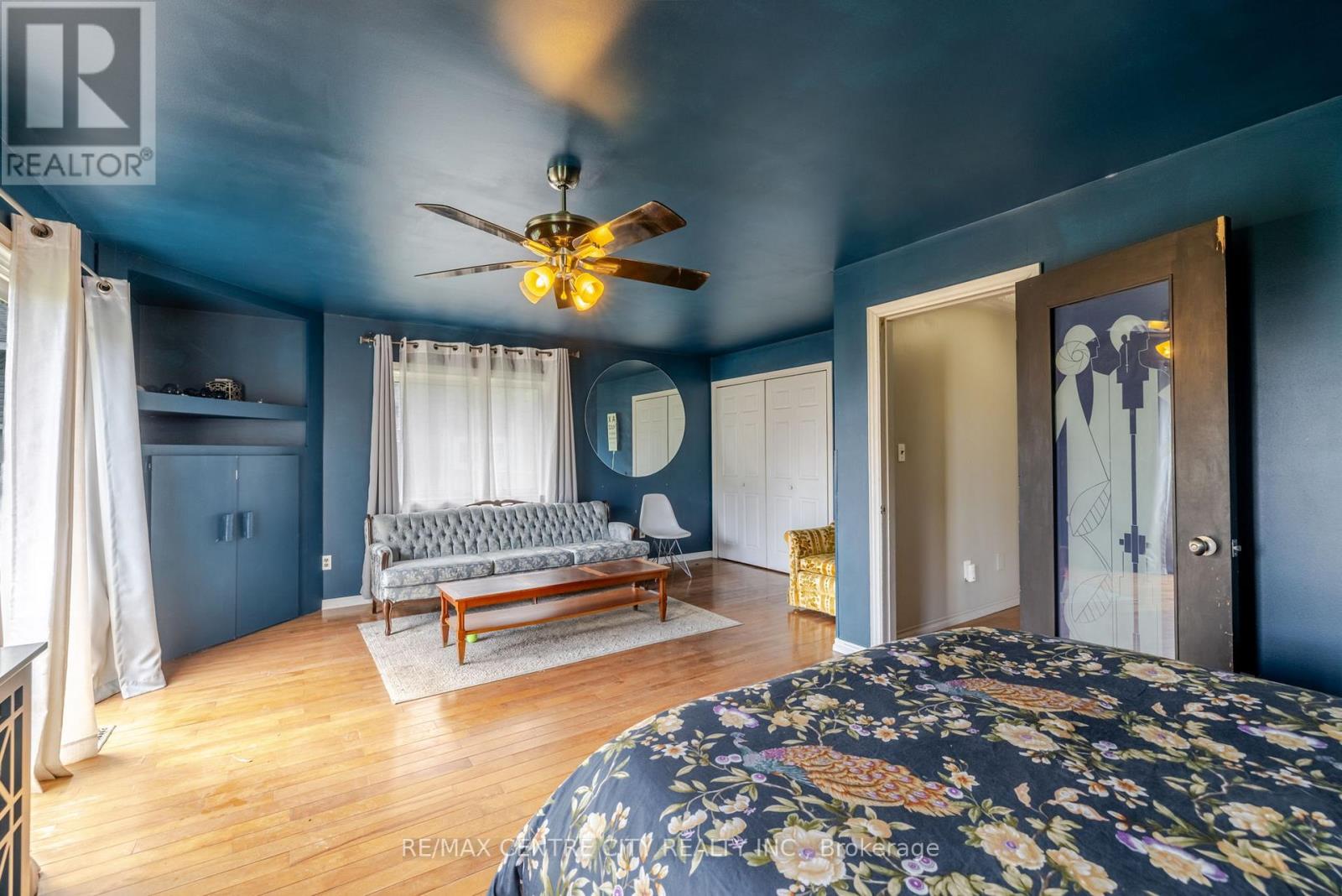 7641 Lakeshore Road, Lambton Shores, Ontario  N0N 1J0 - Photo 17 - X12130617