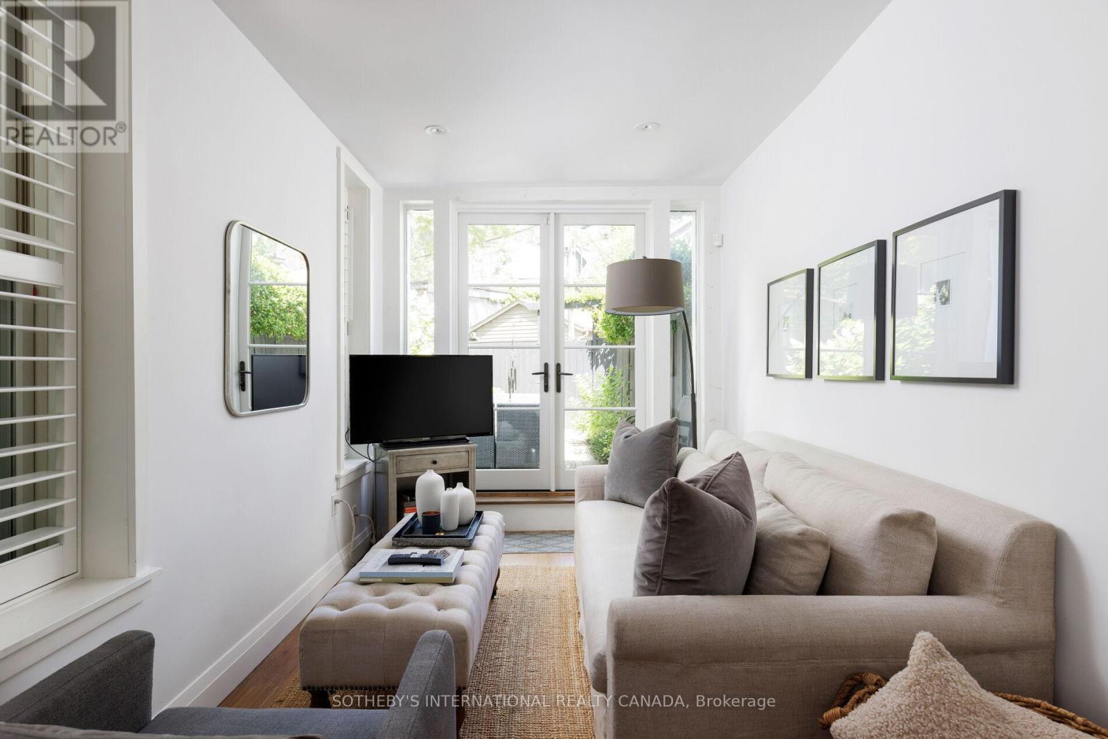 116 Shaftesbury Avenue, Toronto, Ontario  M4T 1A5 - Photo 22 - C12312076