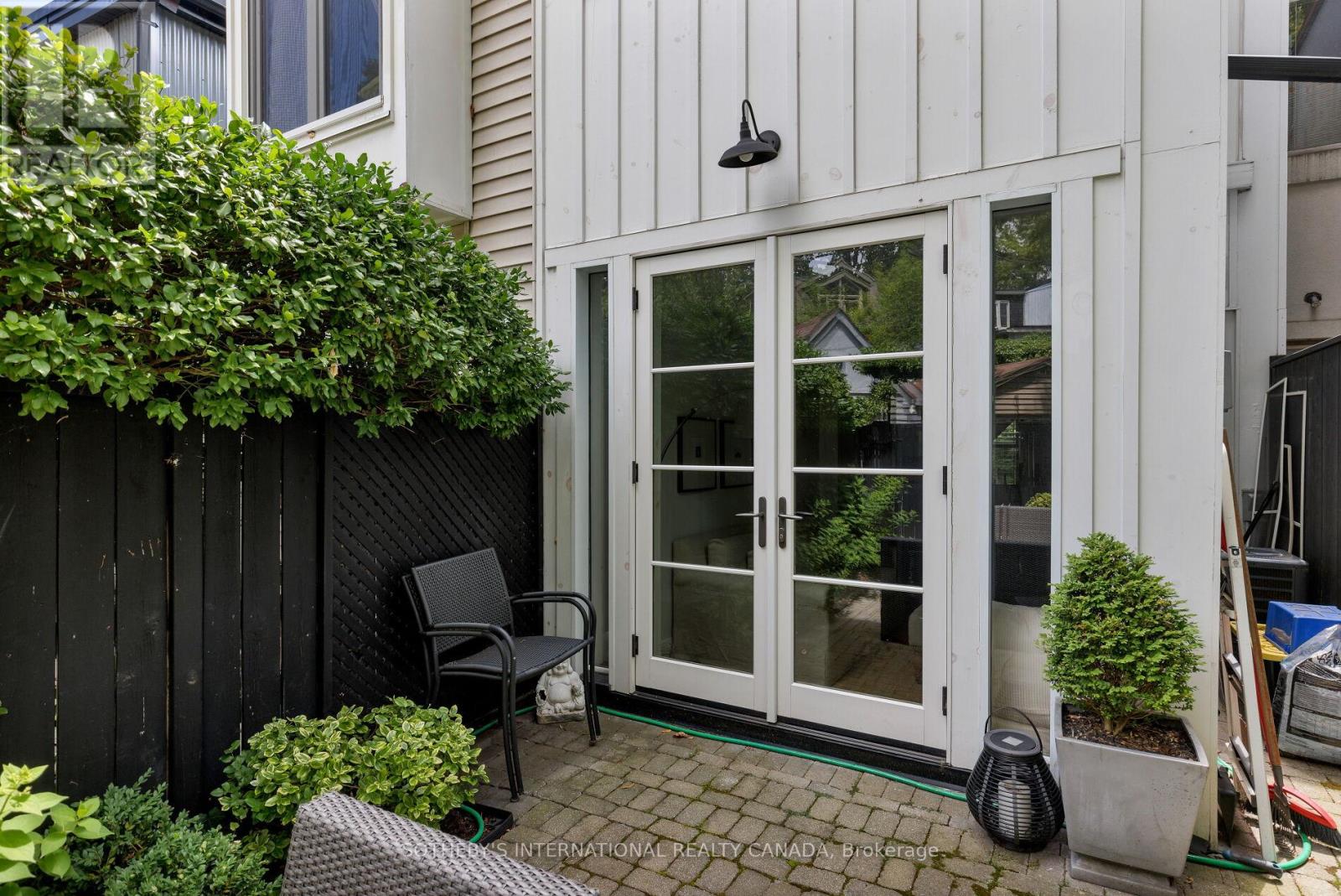 116 Shaftesbury Avenue, Toronto, Ontario  M4T 1A5 - Photo 25 - C12312076