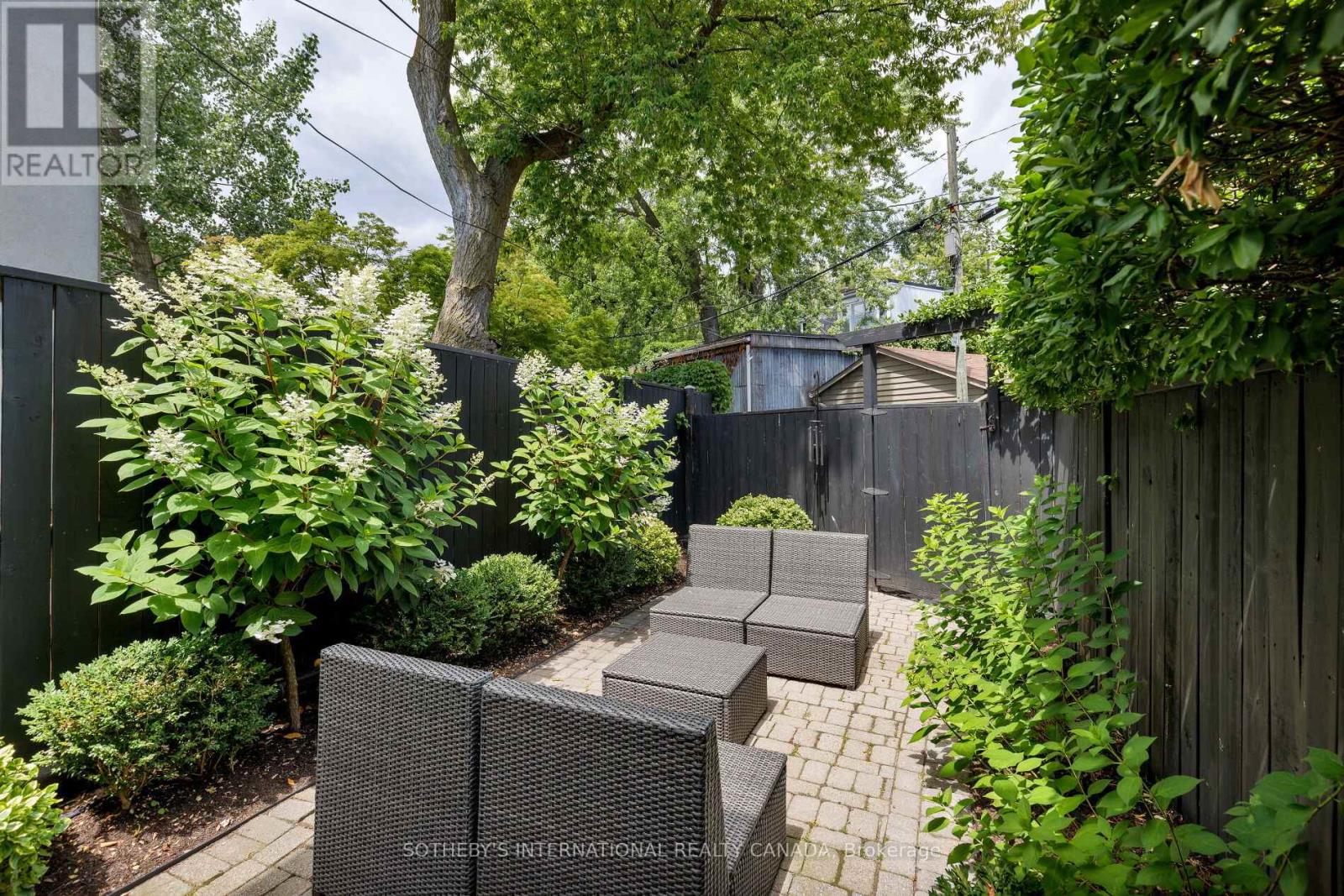 116 Shaftesbury Avenue, Toronto, Ontario  M4T 1A5 - Photo 27 - C12312076