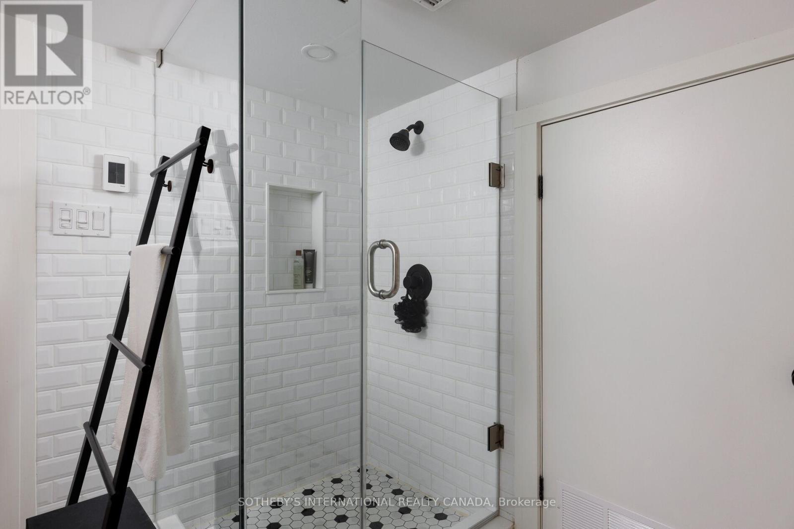 116 Shaftesbury Avenue, Toronto, Ontario  M4T 1A5 - Photo 46 - C12312076