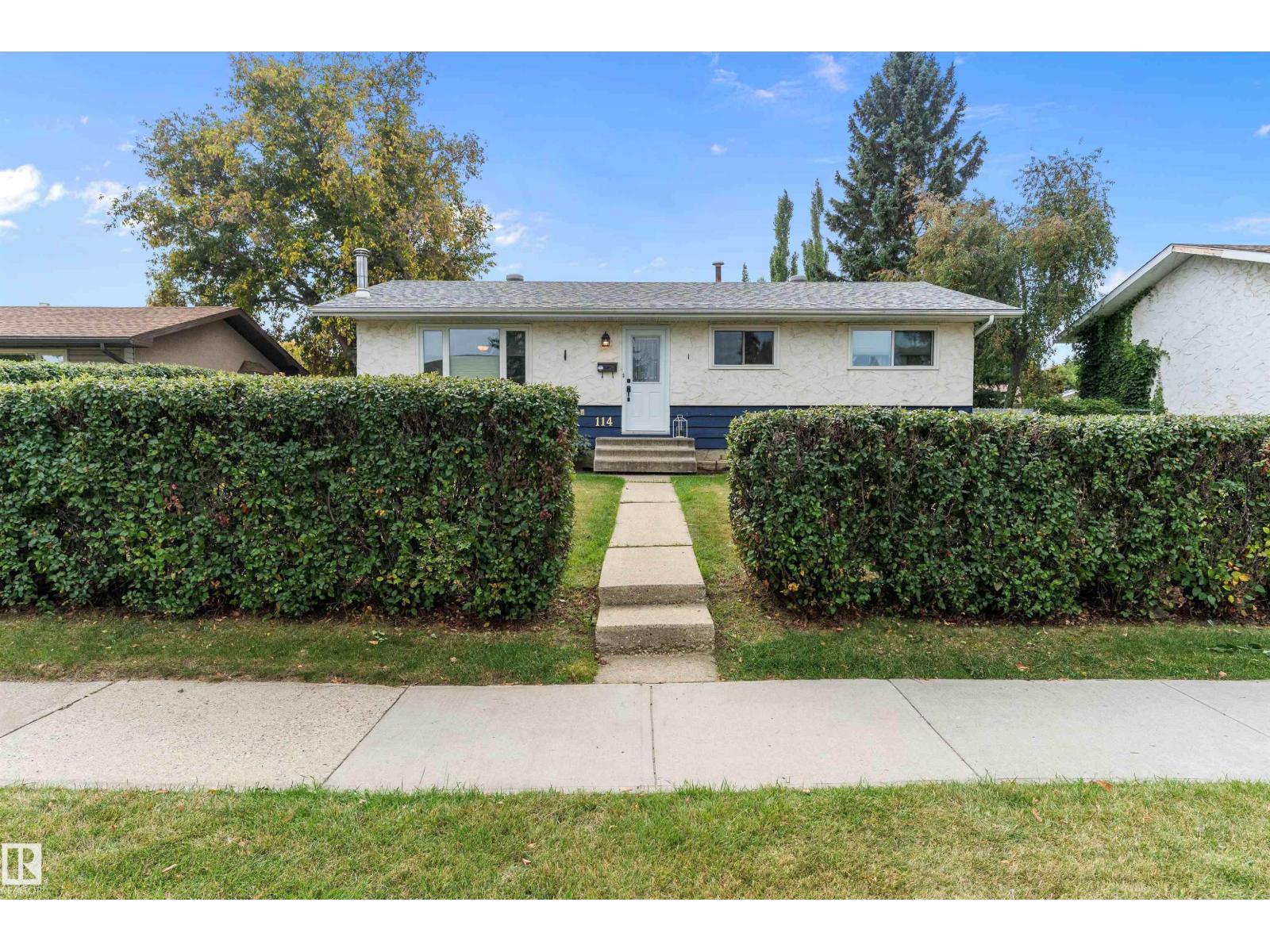 114 BROOKWOOD DR, Spruce Grove, Alberta