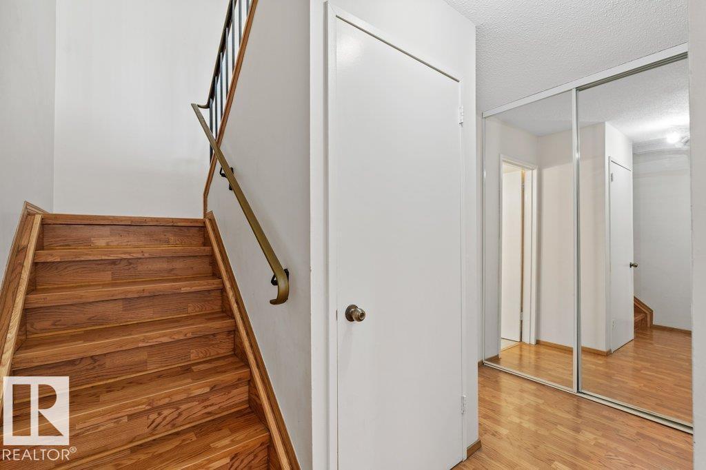 182 Roseland Vg Nw, Edmonton, Alberta  T5E 5R6 - Photo 13 - E4458273