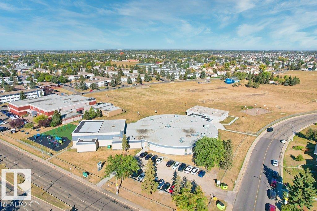 182 Roseland Vg Nw, Edmonton, Alberta  T5E 5R6 - Photo 29 - E4458273