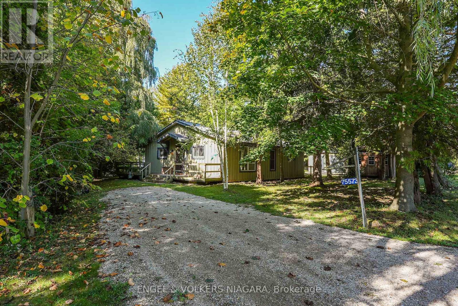 75573 Elliott Street, Bluewater (Bayfield), Ontario  N0M 1G0 - Photo 1 - X12411180