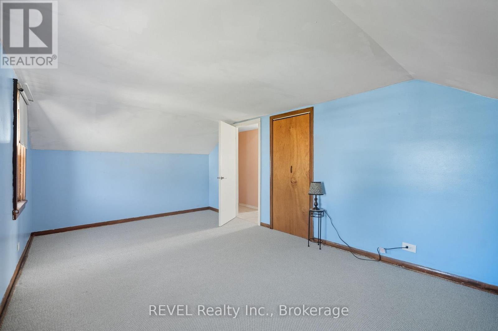 356 South Mill Street, Fort Erie, Ontario  L0S 1N0 - Photo 22 - X12411185