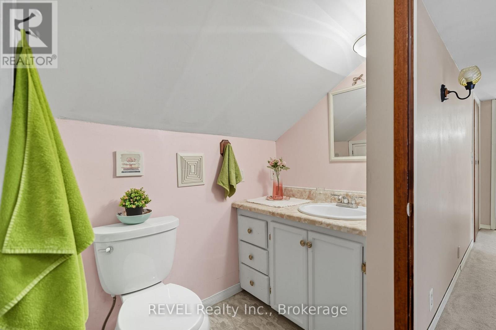 356 South Mill Street, Fort Erie, Ontario  L0S 1N0 - Photo 27 - X12411185